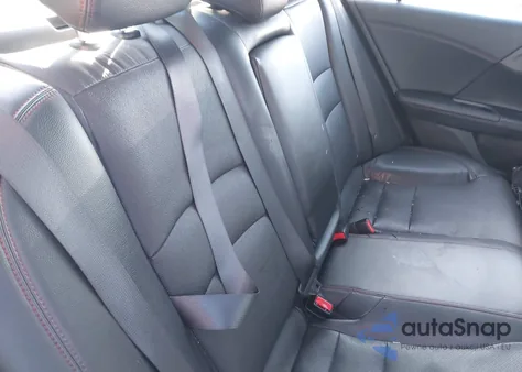 2017 Honda Accord Sport Se z USA, uszkodzony, nr VIN 1HGCR2F14HA277157